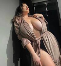 Aksaray Escort Şevval Tecrübeli Zevkten Uçuran Hatun